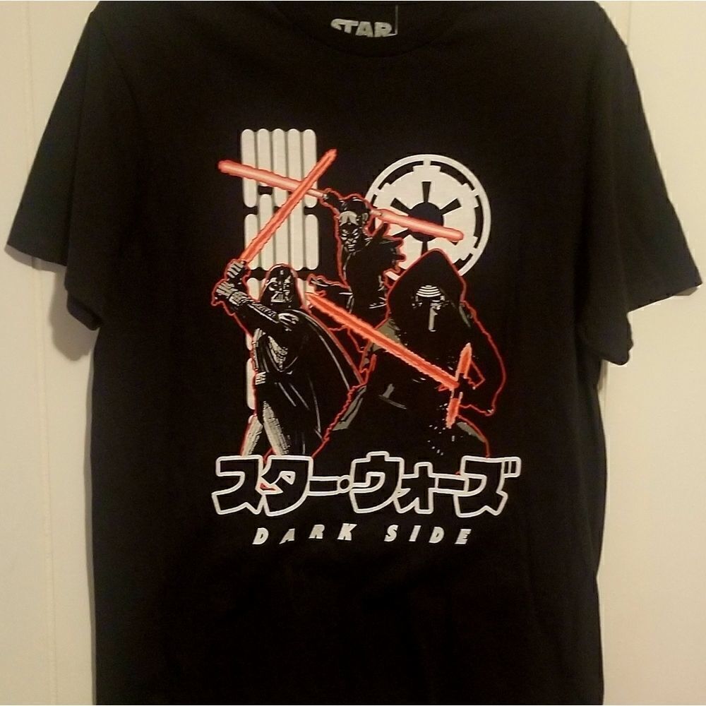 NWT Men's Star Wars shirt New Size M‎